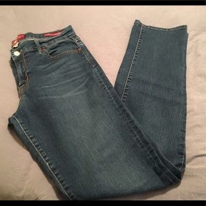3/$45 Lucky Sweet N Straight Blue Jeans